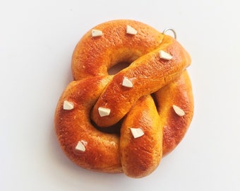 Soft Pretzel Keychain, Realistic Polymer Clay Food Jewelry