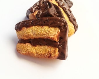 Handmade Chocolate Frosted Cake Pin, 3D Polymer Clay Food Jewelry