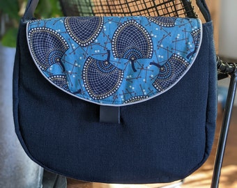 Medium size bag, Blue, Dark Blue, Peacock, Feathers, shoulder bag, crossbody bag and top hand bag, fabric bag, zipper