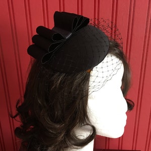 Fascinator schwarz, große Schleife, Schleier, elegant, festlich, zeitlos Bild 4