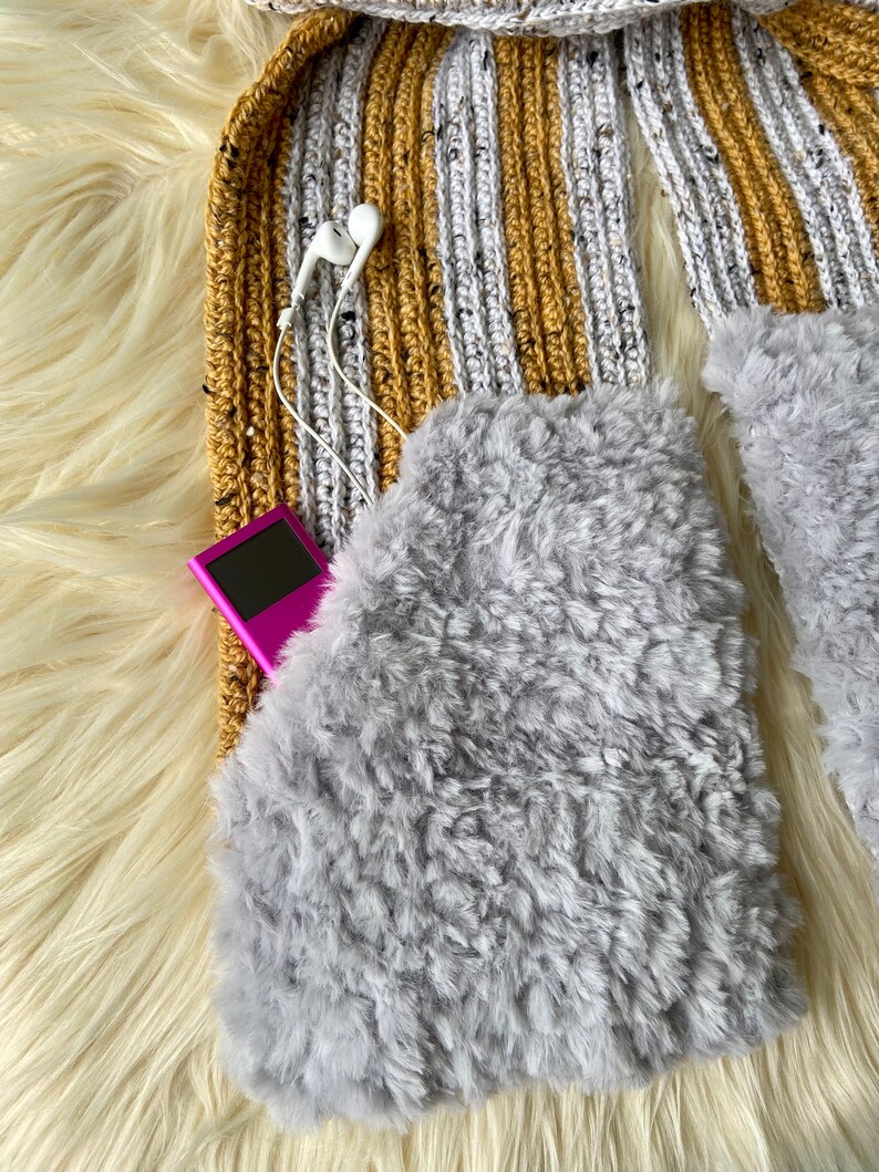 crochet scarf with pockets pdf pattern/ crochet scarf/ crochet pocket scarf/ crochet pocket shawl/ crochet women's scarf with pockets image 2