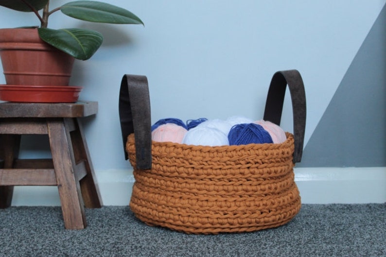 chunky crochet basket/ t-shirt yarn basket/ crochet t-shirt yarn basket/ chunky basket/ chunky crochet basket pattern image 6