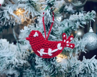 crochet bird pattern/ crochet bird tree ornament/ christmas tree crochet bird ornament pattern/ PDF crochet bird pattern for christmas