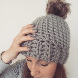 crochet hat pattern/ crochet beanie pattern/ knit look crochet hat/ crochet headwear/ winter crochet hat