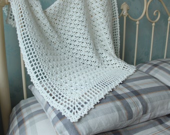 lacy crochet baby blanket PDF crochet pattern/ crochet baby blanket pattern/ heirloom crochet baby blanket/ vintage crochet baby blanket PDF