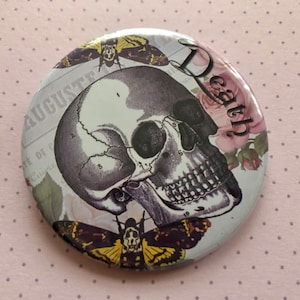 Badge de carte de tarot. Badge de carte de tarot de mort. Épingle de mort, bouton de mort.