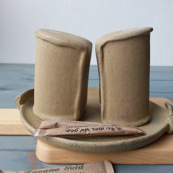 Salt & Pepper Beanie in Beige/White Salt & Pepper Beanie in Beige/White