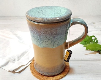 400 ml Green Ceramic Mug with Lid, 13.5 Fl. Oz. Tall Pottery Cup, Modern Green and Beige Tea Mug, Brown Ceramic Mug