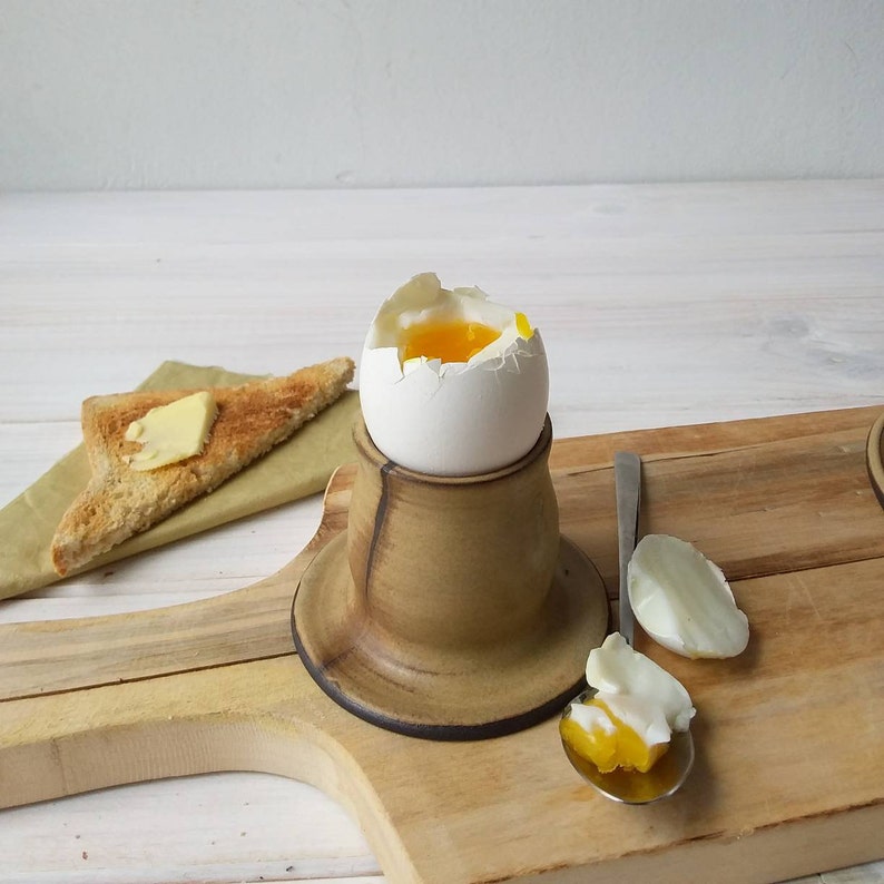 Ceramic Egg Cup with or without attached plate, Modern Beige Egg Holder, Soft Boiled Egg Holder W/O Attached Plate