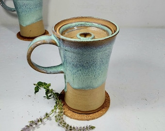 10 fl. oz. Tall Ceramic Travel Mug, 300 ml Beige and Green Travel Mug With Ceramic Lid and Handle