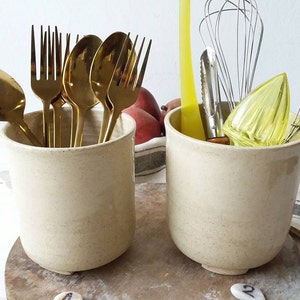 Beige Kitchen Utensil Holder, Speckled Stoneware Kitchen Crock