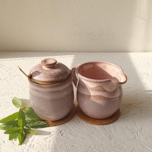 Rosa und Grau-Keramik-Milchkännchen, Set aus Milchkännchen und Zuckerdose, Steingut-Milchkännchen-Set