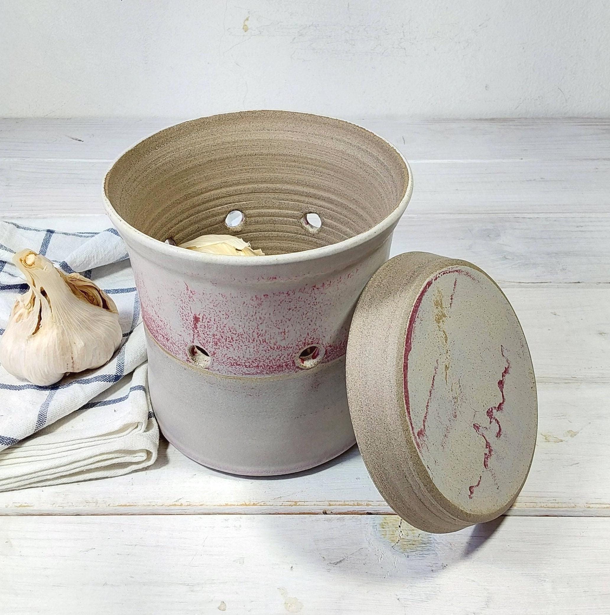 チェリーカラーとグレーの陶器製ガーリックキーパー、ピンクとグレーの