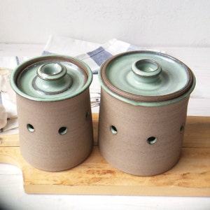 Large Ceramic Garlic Keeper, Green Gray Garlic Storage Container, Small Garlic Keeper