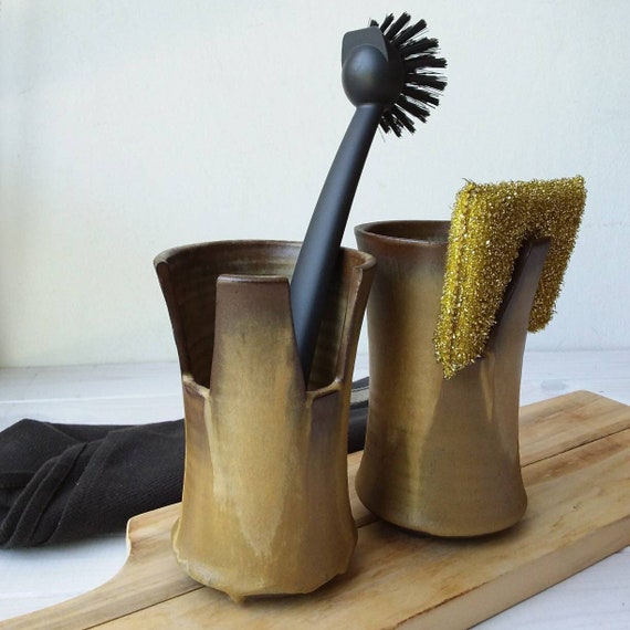 Beige Kitchen Sponge and Brush Holder Brown Rustic Scouring Pad