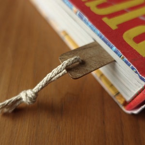 Wooden Bookmark made from Oak and Organic Hemp Cord