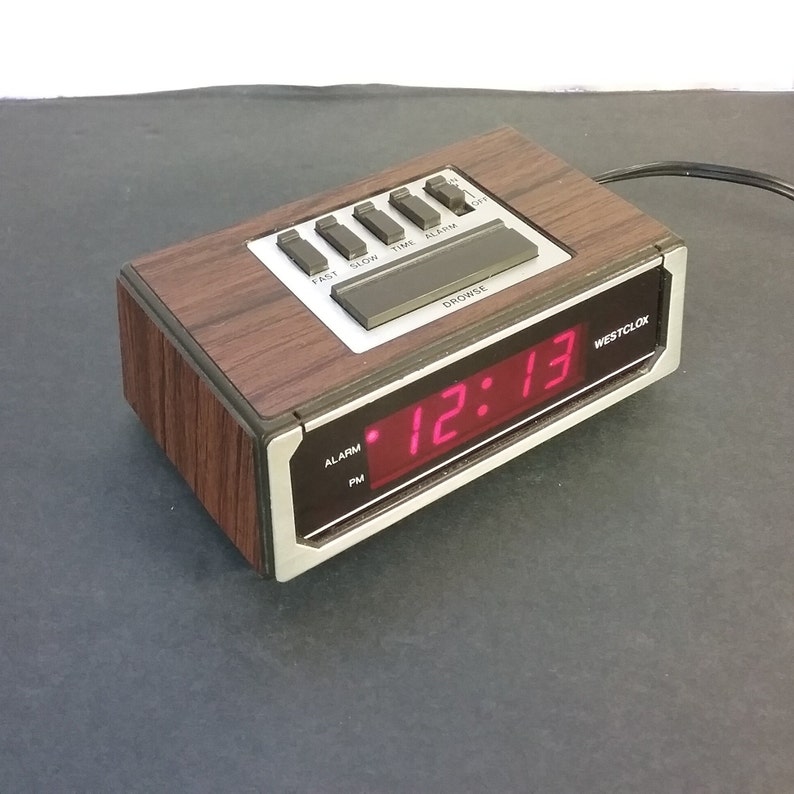 Westclox Vintage 1980's Alarm Clock Model No 22644 Red Etsy