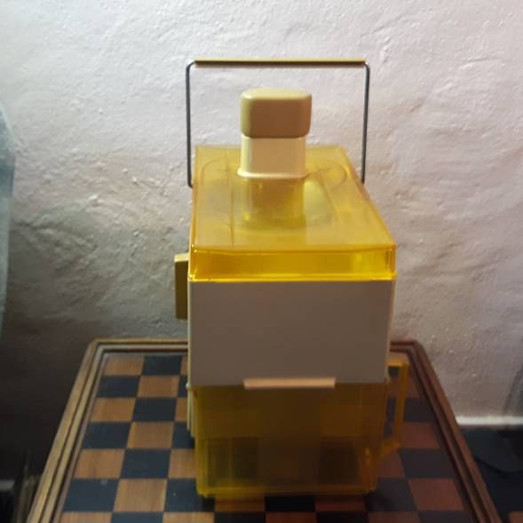 Oster Vintage 1970's Automatic Juicer/Pulp Ejector Model Etsy.de