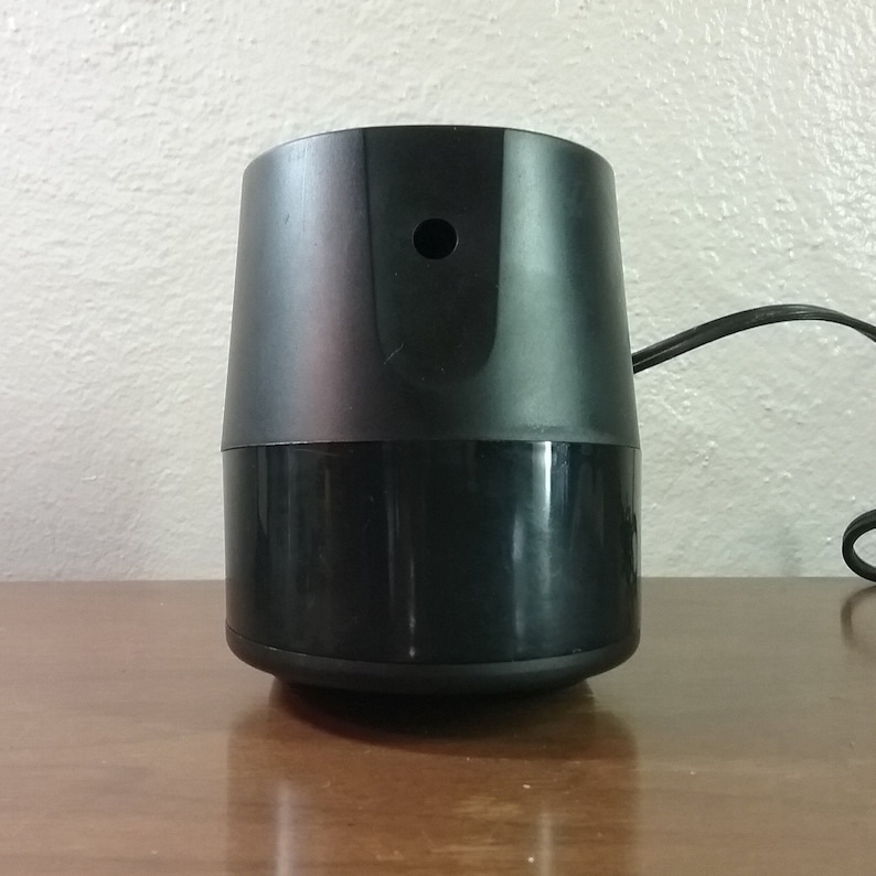 Hunt Vintage 1980's Electric Pencil Sharpener Model 21 made in USA brought to you by UsefulRetro