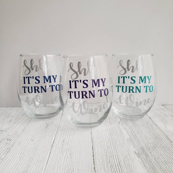 funny mom wine glass