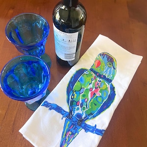 Parrot Tea Towel, Colorful Parrot Decor, Tropical Bird Towel, Tropical Kitchen, Coastal Kitchen, Island Kitchen Decor, Parrot Bar Towel