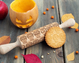 Skulls Rolling Pin Halloween Cookie Stamp Embossing Biscuit Roller Day of the Dead Pattern Dia de los Muertos