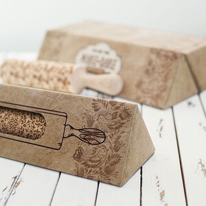 Delicate Lace rolling pin, engraved and embossing cookie stamp, ornamental pattern, Guipure cookie roller image 7