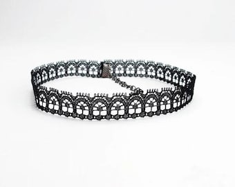 Black Lace Choker: Gothic Embroidery Collar Necklace