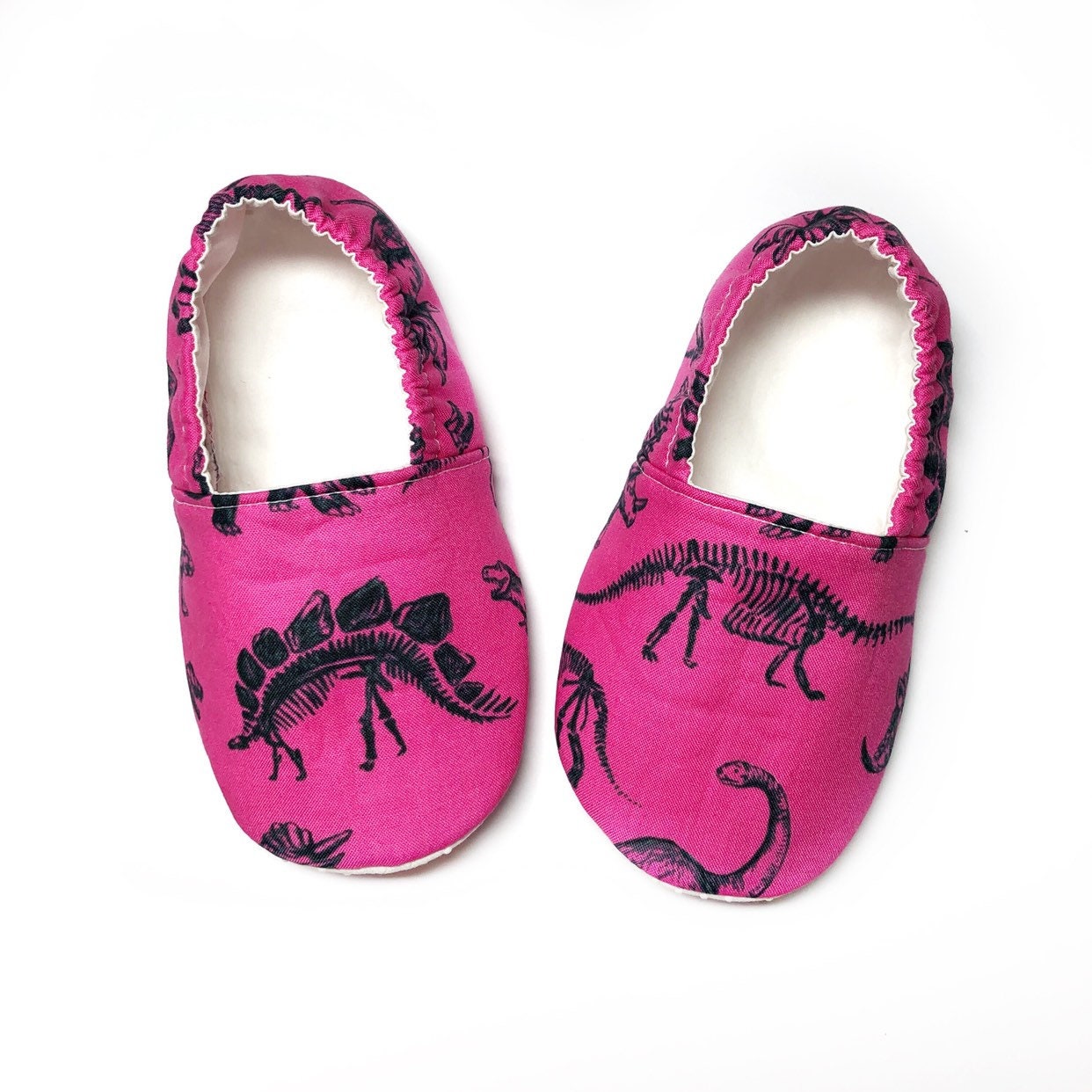 hot pink baby shoes