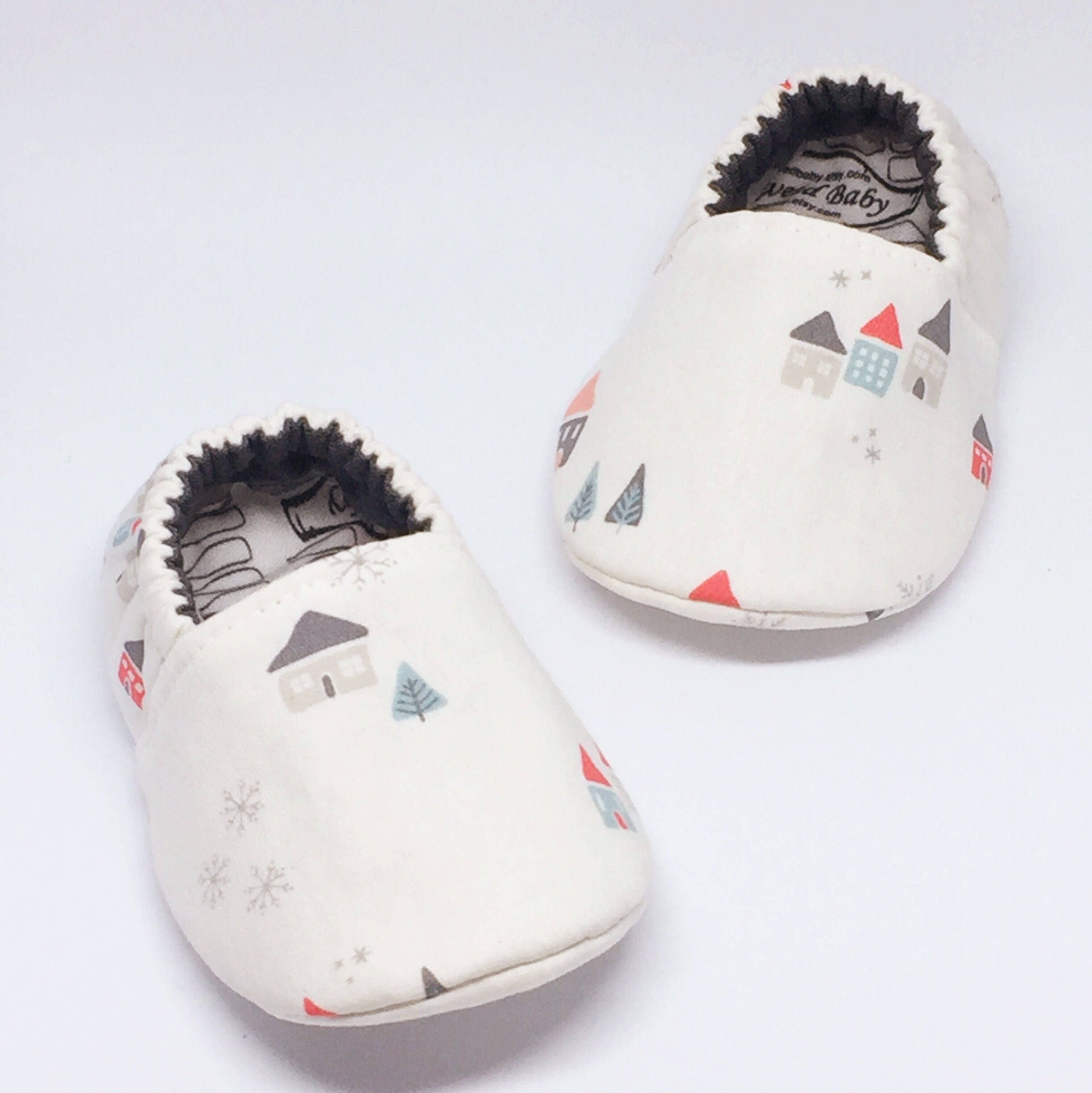 infant christmas slippers
