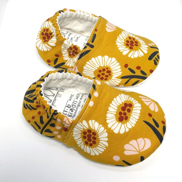 Vegan Newborn Moccasins Newborn Baby Moccasins Organic Floral Baby Moccasins Baby Moccs Baby Shoes Baby Shower