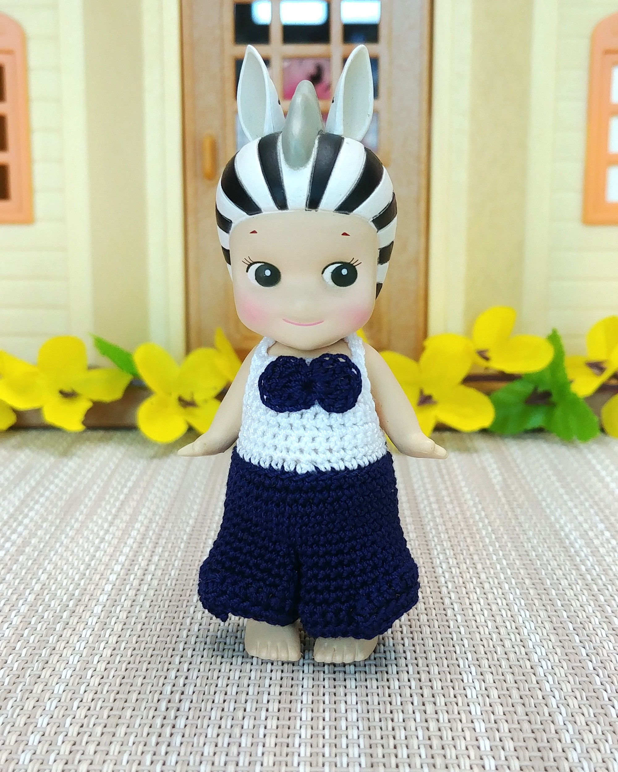 ファッション雑貨・小物その他 Hashtag DDD Bunny Doll Yellow Striped Legwarmers Neon Kawaii Winter Streetwear Styles w/ Escape Heart Goggles
