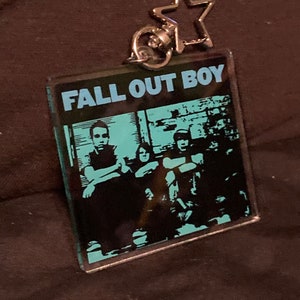 Fall Out Boy - Dead on Arrival-sleutelhanger