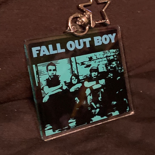 Fall Out Boy - Dead on Arrival sleutelhanger