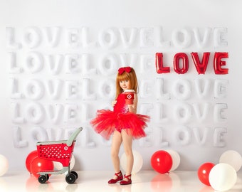 Modern Love - Photography Printed Backdrop- Fabric Backdrop- Polypaper Backdrop- Valentine&#39;s Day- Love- Balloons- White- Balloon Wall