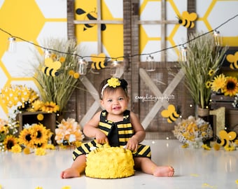 7x5Ft Honeycomb Backdrop Yellow Sweet Honey Photo Artwork Vintage Photography Background Birthday Party Decoration Outdoorsy Boys Girls Men Women Pho
