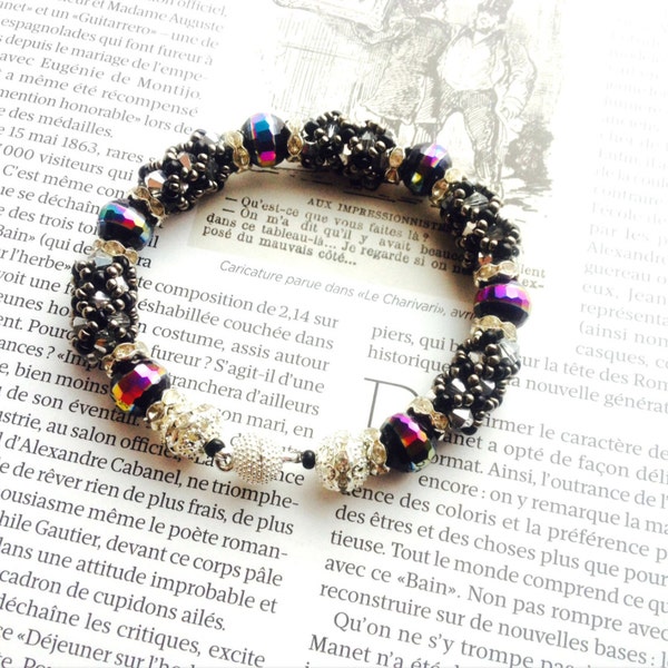 Beaded bracelet for women, black bracelet, silver bracelet, beadwork jewellery, stackable bracelet