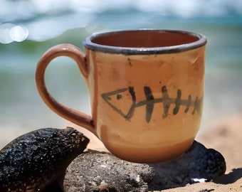 Handthrown Pottery Mug, cat Pottery Mug Handmade, Gorgeous cat painted Mug, Coffee Tea Cup, brown Ceramic mug painted woth cat and fish bone