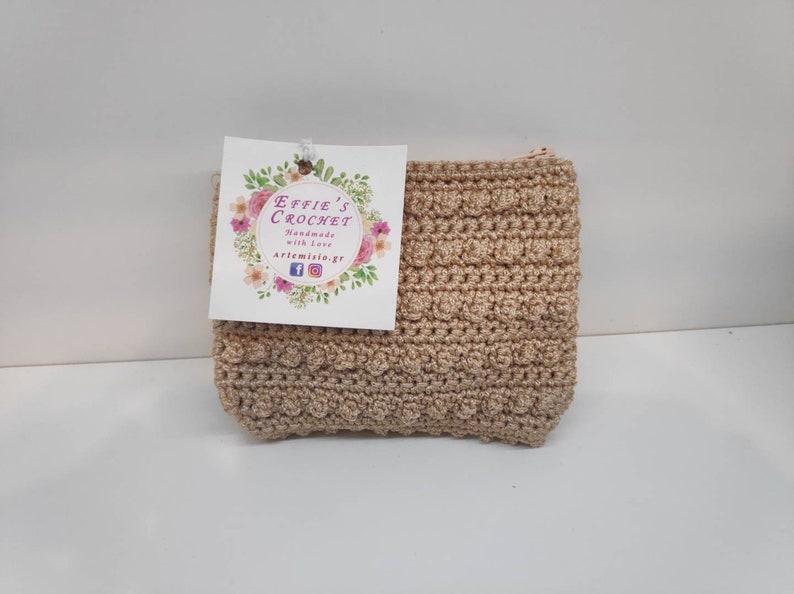 A beautifull handmade crochet clutch bag