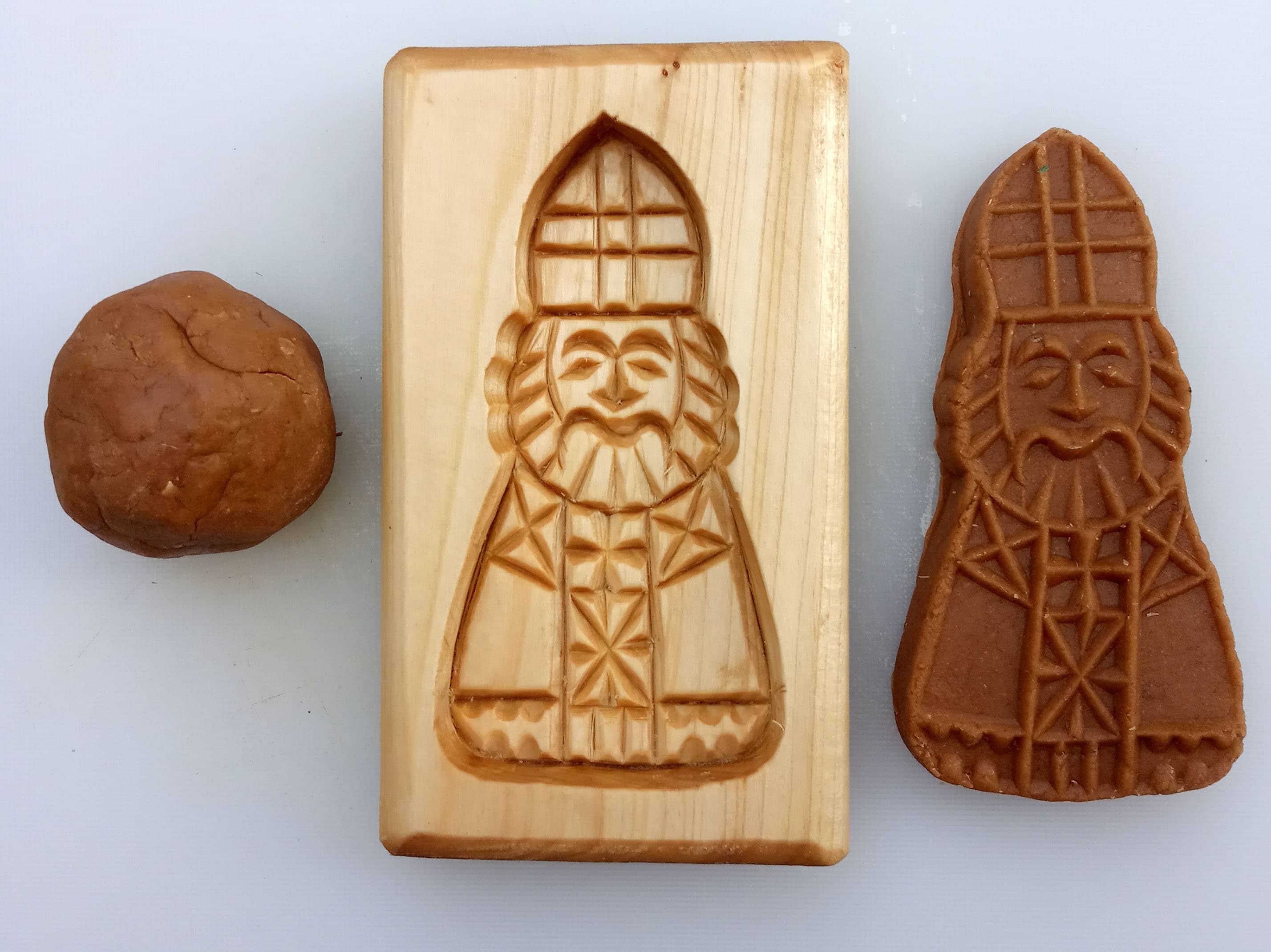 Petit moule à biscuits en bois Saint Nicolas prix pour une forme