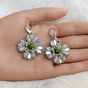 Earrings Beading Pattern: Rivoli Crystal, Kite Beads ("Quatre Feuilles" PDF Tutorial)