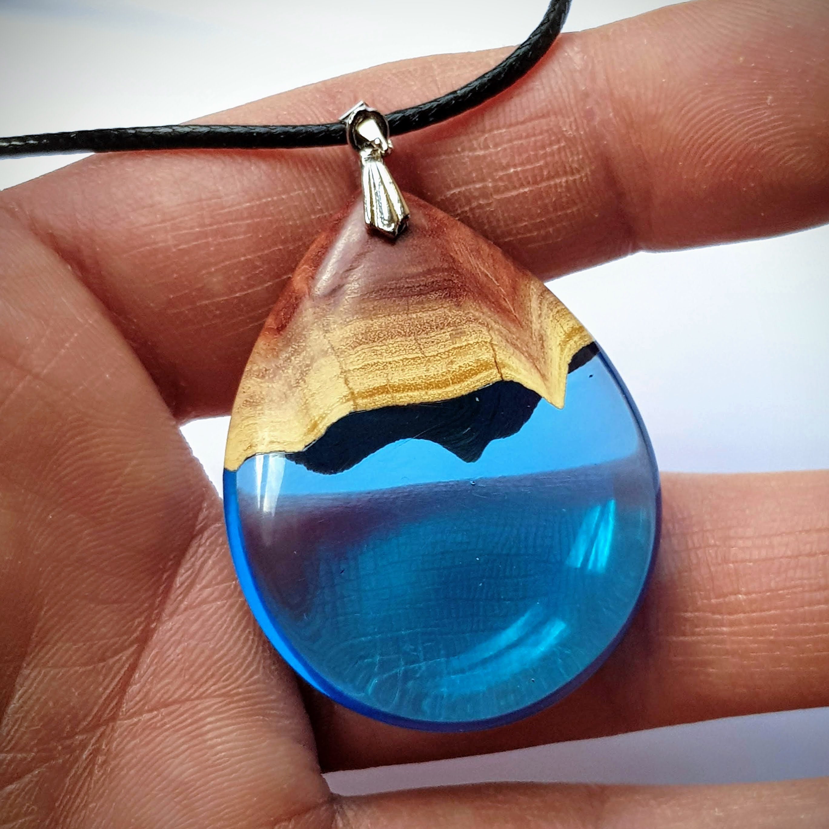 Pendants for resin Clearance