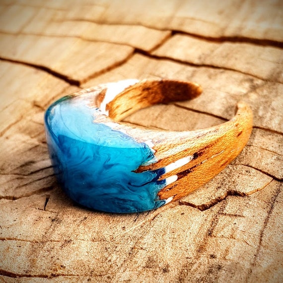 Items similar to Size 8 Wood Resin Ring Aqua Blue on Etsy