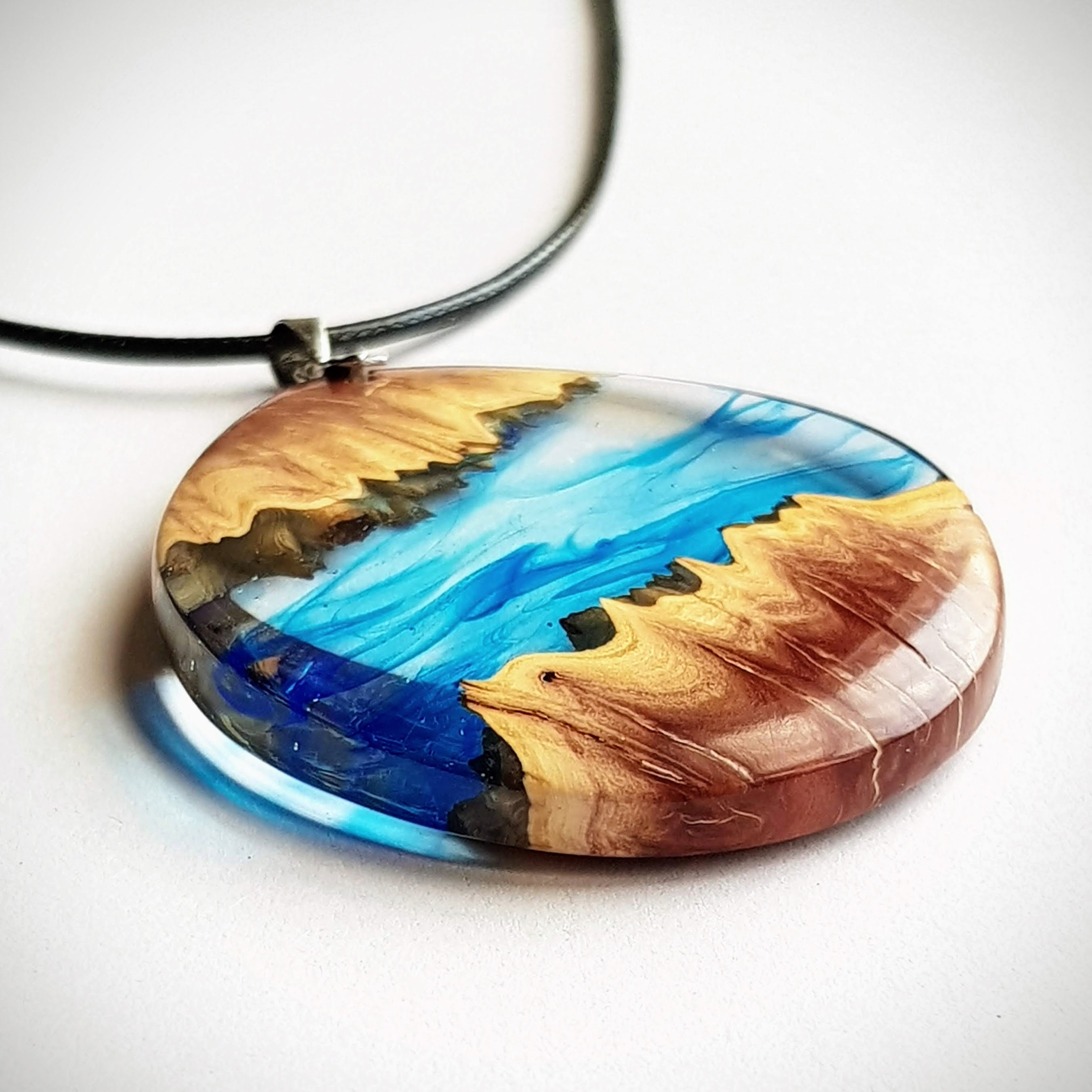 Wood Resin Pendant Red mallee burl Blue