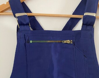 NOS - Rare 'Indigo Bleu' Moleskin Dungarees / Overalls / French Workwear / Bleu de Travail with Breveté SGDG Buckles - Era 1960's (L)