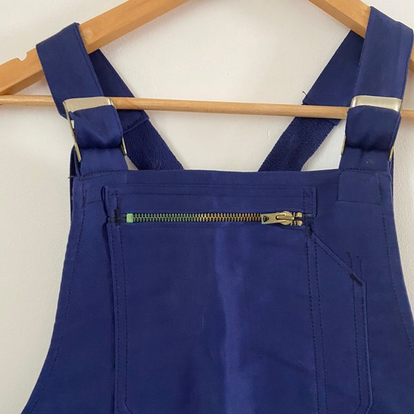 NOS - Rare 'Indigo Bleu' Moleskin Dungarees / Overalls / French Workwear / Bleu de Travail with Breveté SGDG Buckles - Era 1960's (L)