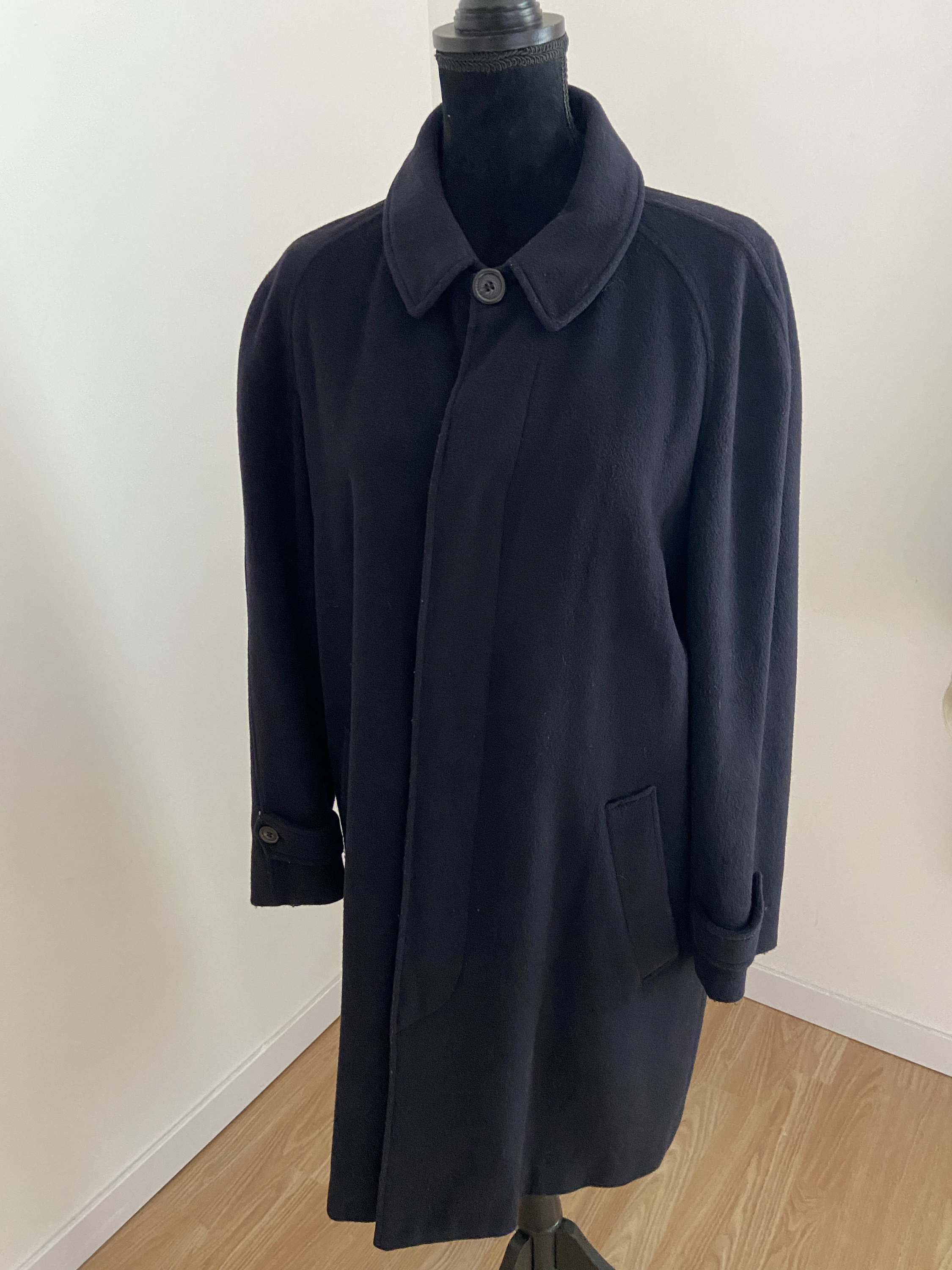 Image of Vintage - Van Gils Cashmere Very Dark Blue Nearly Black Mid Length Overcoat | L 43"