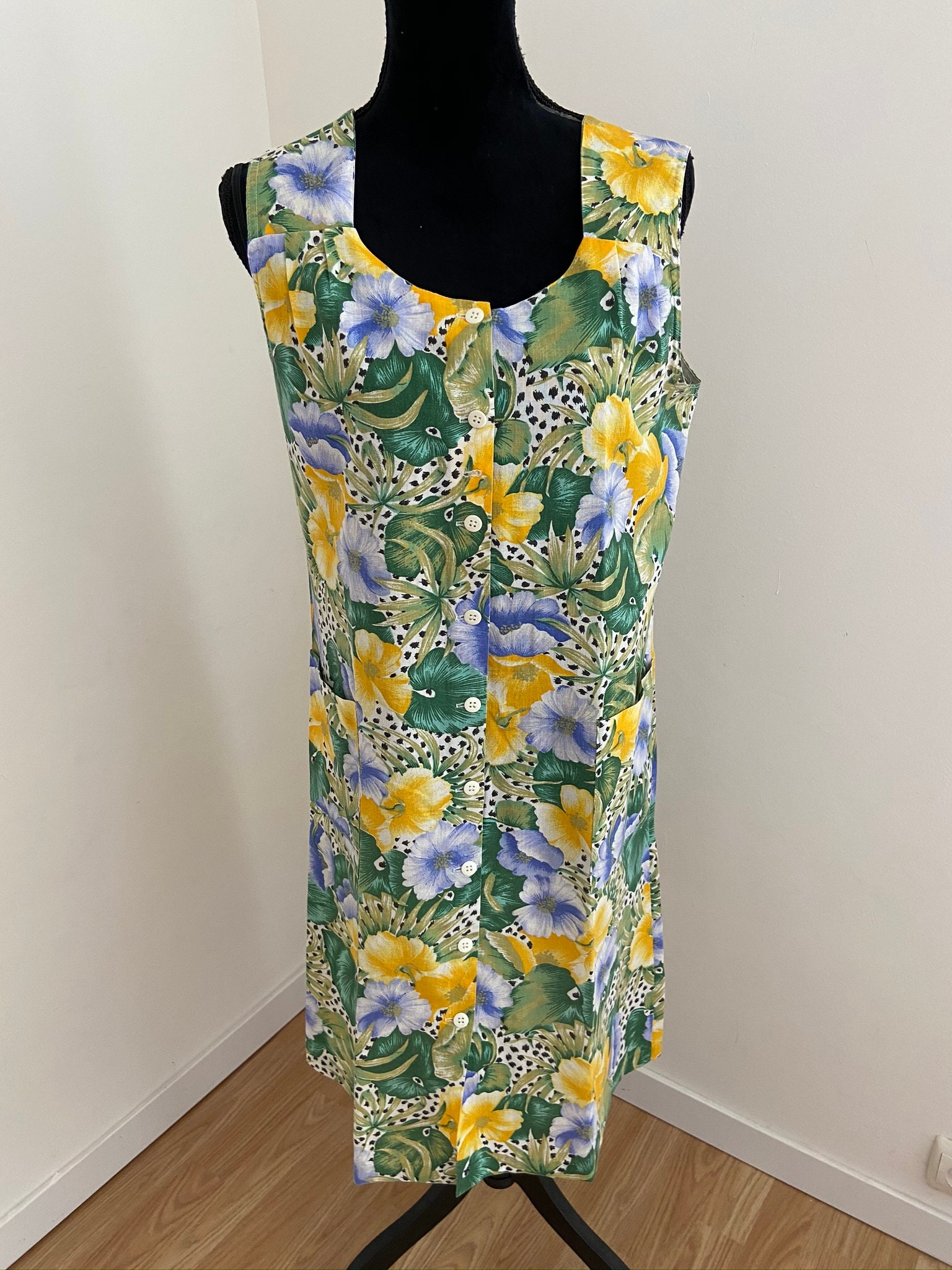Ladies Yellow Floral French Cotton Summer Apron Dress (M)