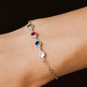 Family Bracelet Birthstone for Mom - Custom Birthday Gift Grandmother Kids Bracelet - Sterling Silver Personalized Mothers Day Gift SB00041