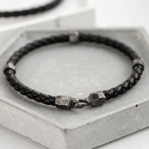 Men&#39;s Black Leather Bracelet Oxidized Sterling Silver Brutalist - Men Jewelry - Birthday Gift for Boyfriend - SB00009